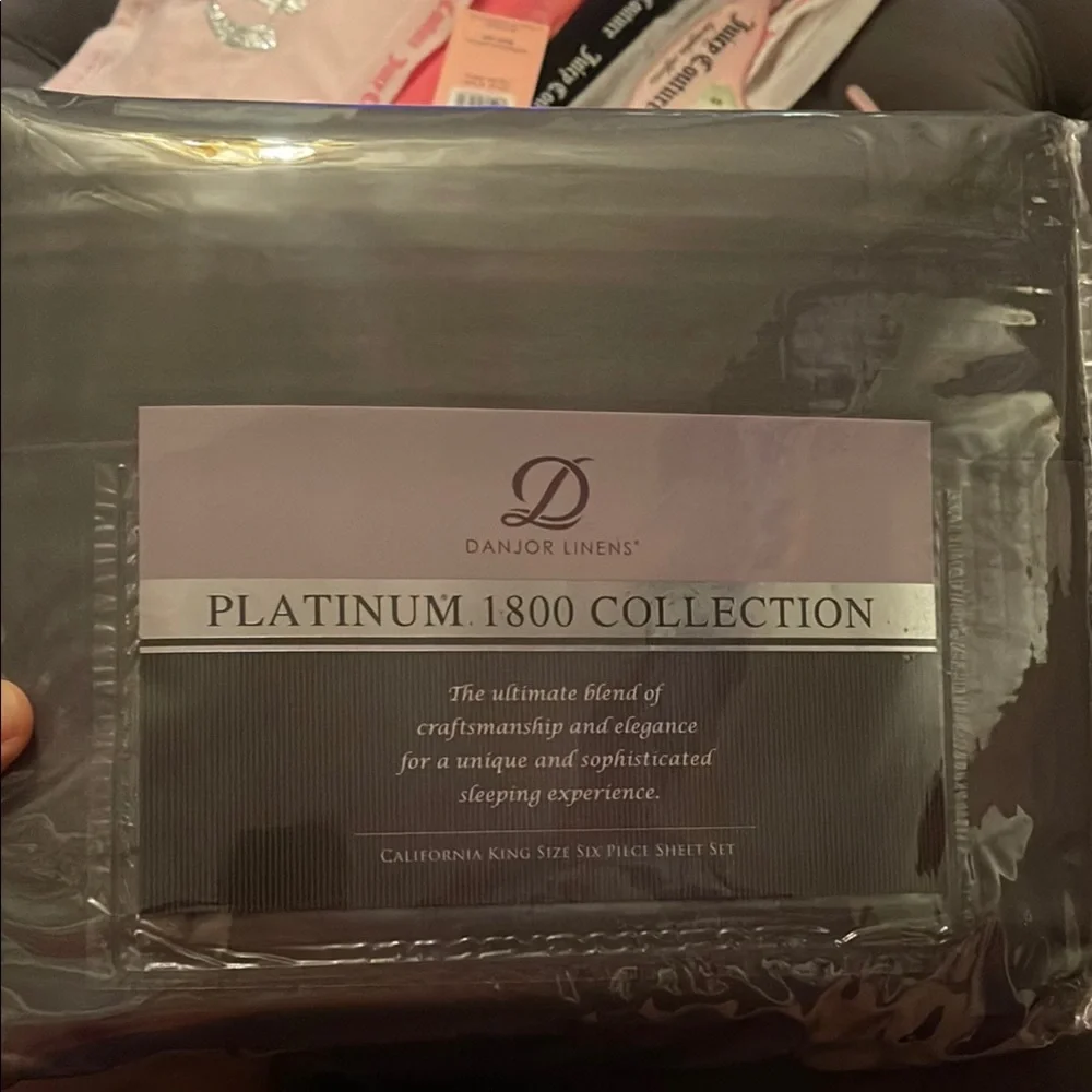Danjor Linens Platinum 1800 Collection Sheet Set